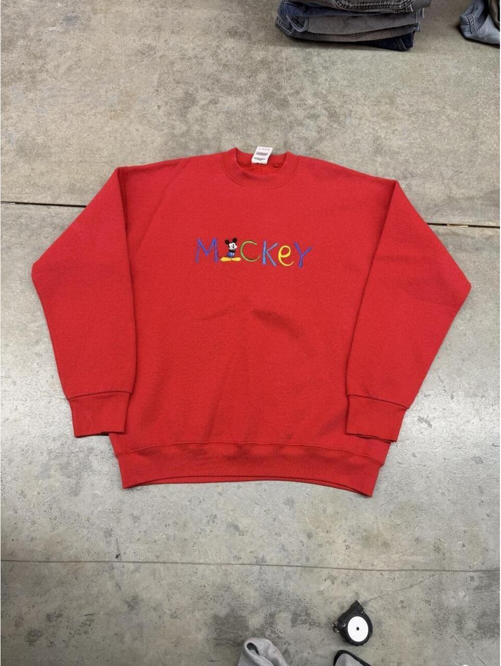 vintage mickey mouse disney made in usa red spell out crewneck size large